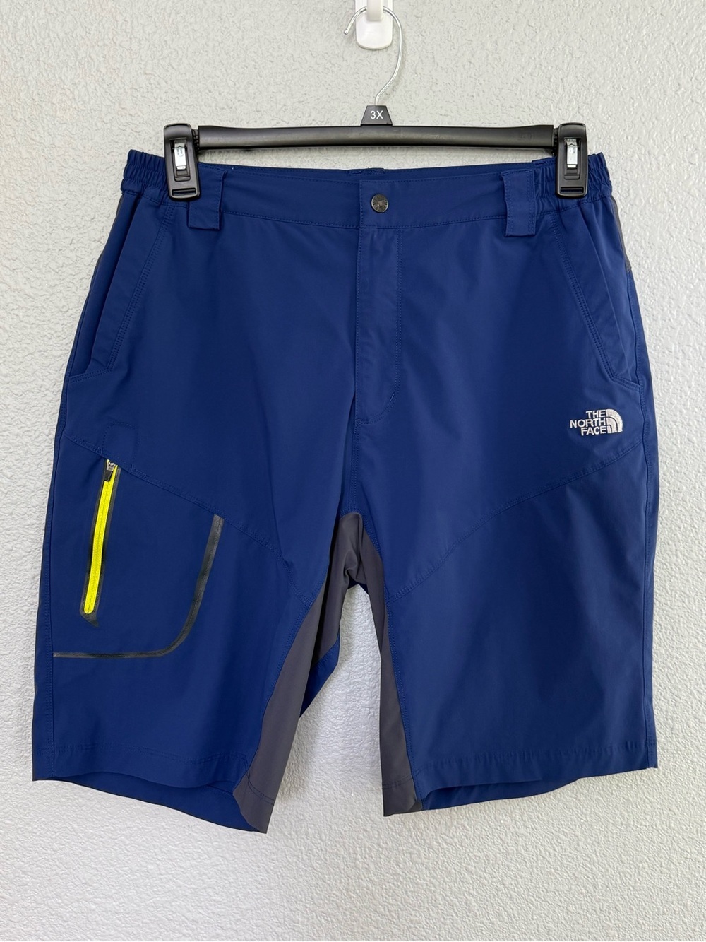 The North Face | Speedlight Slim Tapered Shorts | Blue | Waist 32” Inseam 10”